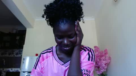 Snapshot of luo_queen chatting on 03-02-26, 09:38 luo_queen online show from 03-02-26, 09:38