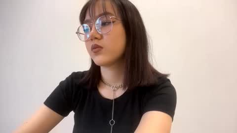 Roxie online show from 02-28-26, 01:12