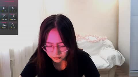 Roxie online show from 06-18-26, 01:04