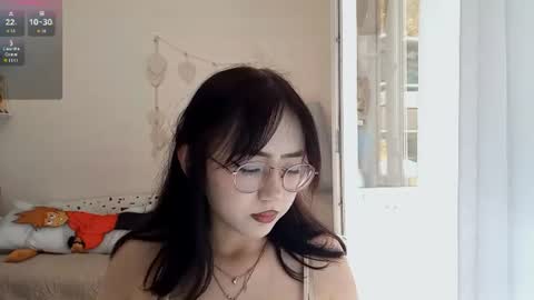 Roxie online show from 07-20-26, 01:02