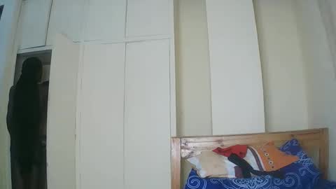Snapshot of lupitalion chatting on 06-01-26, 06:15 Lion online show from 06-01-26, 06:15