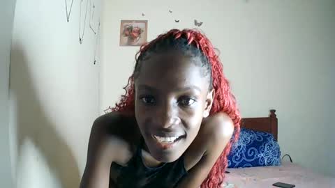 Snapshot of lupitalion chatting on 06-25-26, 09:36 Lion online show from 06-25-26, 09:36