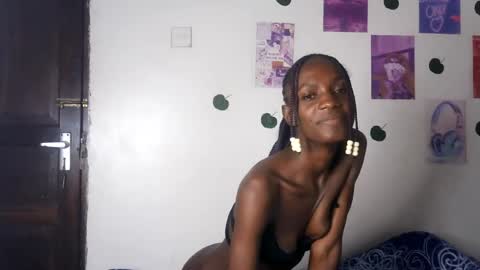 Snapshot of lupitalion chatting on 07-16-26, 11:55 Lion online show from 07-16-26, 11:55