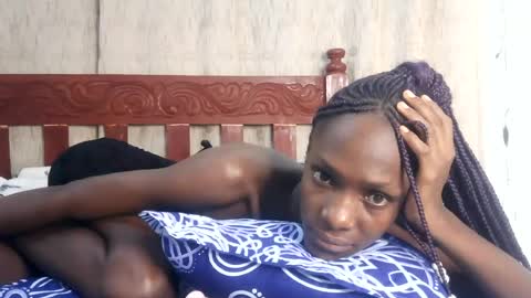 Snapshot of lupitalion chatting on 07-19-26, 12:25 Lion online show from 07-19-26, 12:25