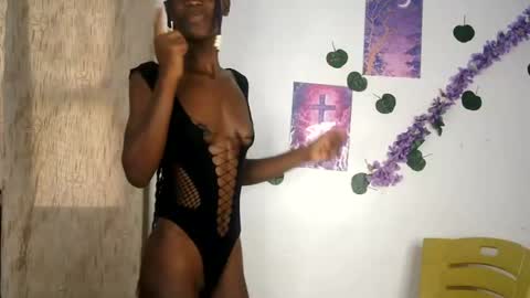 Snapshot of lupitalion chatting on 07-26-26, 09:05 Lion online show from 07-26-26, 09:05