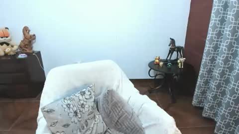 PAULINA online show from 04-17-26, 06:44