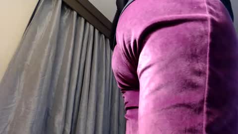 Snapshot of lusciouslibra82 chatting on 02-17-25, 10:07 .Clarissa. Follow me on Instagram miss buns online show from 02-17-25, 10:07