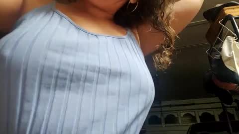 Snapshot of lusciouslibra82 chatting on 09-14-25, 04:55 .Clarissa. Follow me on Instagram miss buns online show from 09-14-25, 04:55