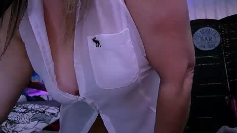 Snapshot of lusciouslibra82 chatting on 11-07-25, 10:10 .Clarissa. Follow me on Instagram miss buns online show from 11-07-25, 10:10