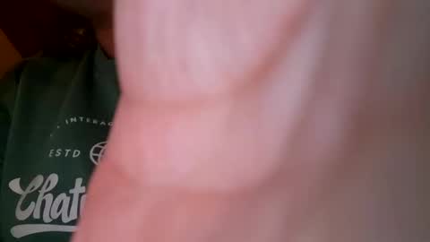 Snapshot of lusciouslibra82 chatting on 11-15-25, 05:38 .Clarissa. Follow me on Instagram miss buns online show from 11-15-25, 05:38