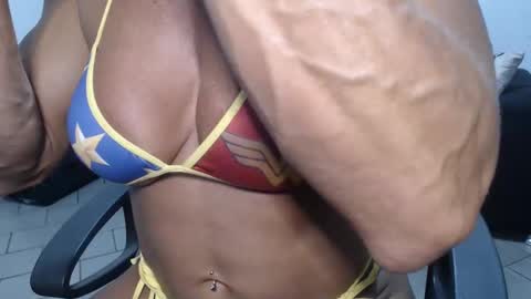 lusexyhot online show from 10-26-25, 02:17