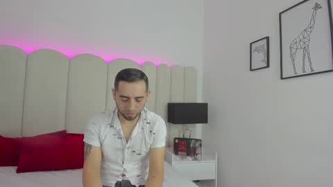 Lushian And Luna online show from 11-26-25, 03:13