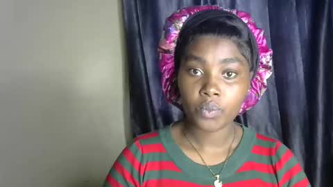 Snapshot of lust_goddes chatting on 10-25-25, 11:40 lust_goddes online show from 10-25-25, 11:40