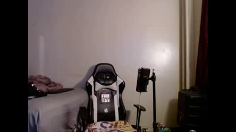 LUST online show from 09-10-25, 02:33