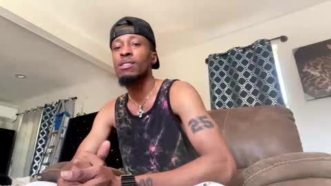 LUST online show from 11-06-25, 06:31