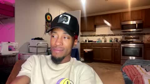 LUST online show from 12-05-25, 07:06