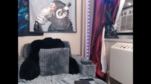 LUST online show from 02-16-26, 03:24