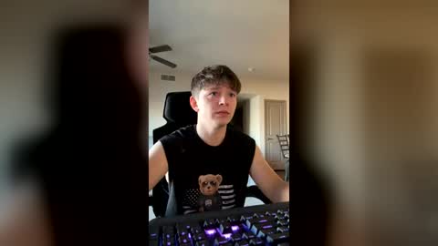 LustfulLives online show from 06-27-26, 10:37