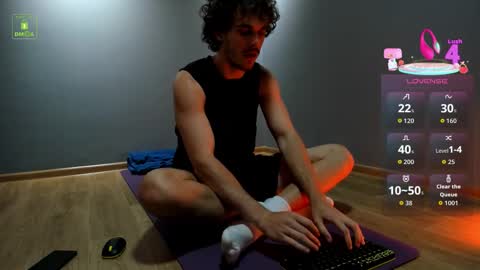 lustfullooking online show from 10-12-25, 11:09