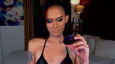 Snapshot of lustfulltrans chatting on 01-30-25, 07:59 AdriannaFowks online show from 01-30-25, 07:59