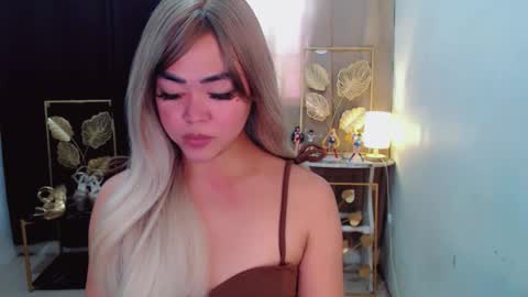Trina online show from 04-29-26, 02:04