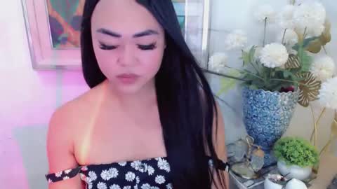 Trina online show from 06-10-26, 05:18