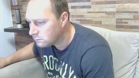 Snapshot of lustonfan chatting on 04-01-26, 12:39 lustonfan online show from 04-01-26, 12:39
