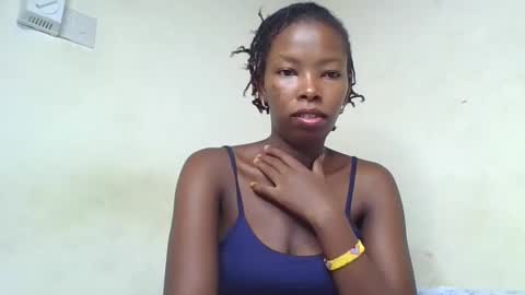 Snapshot of lustrousnerd chatting on 12-10-24, 04:13 Noreh online show from 12-10-24, 04:13