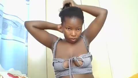 Snapshot of lustrousnerd chatting on 03-02-26, 04:47 Noreh online show from 03-02-26, 04:47