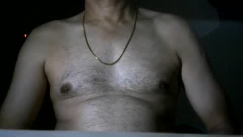 Snapshot of lustyhunk95 chatting on 06-12-26, 06:18 lustyhunk95 online show from 06-12-26, 06:18