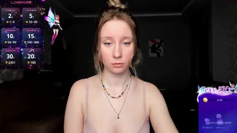 Snapshot of lusyagreenberg chatting on 02-24-25, 07:19 LusyaGreenberg online show from 02-24-25, 07:19