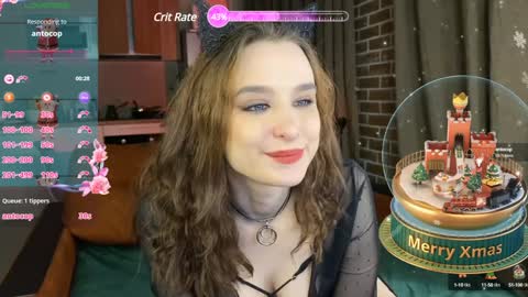 Snapshot of lusylune chatting on 12-14-24, 09:24 Luy online show from 12-14-24, 09:24