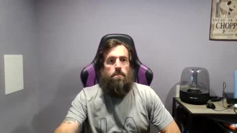 Snapshot of luv2likslit611455 chatting on 09-09-25, 02:22 Luv2likslit online show from 09-09-25, 02:22