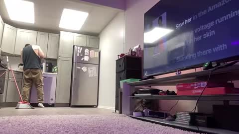 Snapshot of luvkoko chatting on 01-13-26, 05:35 luvkoko online show from 01-13-26, 05:35