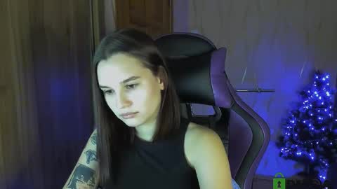 Snapshot of luvmeeow chatting on 12-04-24, 12:08 Ann  online show from 12-04-24, 12:08