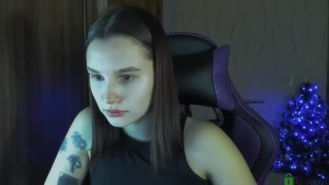 Snapshot of luvmeeow chatting on 12-08-24, 03:00 Ann  online show from 12-08-24, 03:00