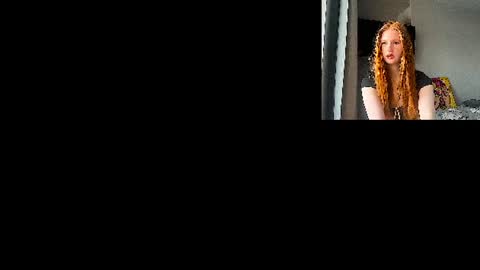 Snapshot of lux_angel chatting on 07-21-26, 12:57 lux_angel online show from 07-21-26, 12:57