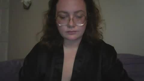 Snapshot of lux_anne chatting on 10-08-25, 03:15 Lux anne online show from 10-08-25, 03:15