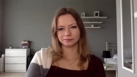 Snapshot of lux_millie chatting on 10-24-25, 08:11 Millie online show from 10-24-25, 08:11