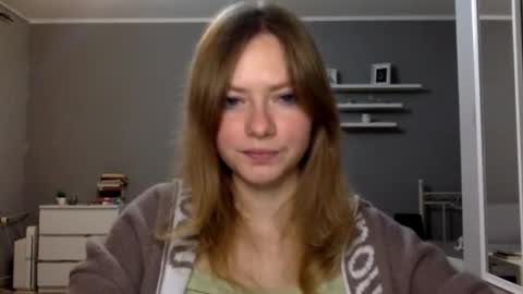 Snapshot of lux_millie chatting on 11-15-25, 03:52 Millie online show from 11-15-25, 03:52