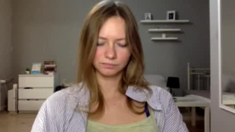 Snapshot of lux_millie chatting on 01-31-26, 07:23 Millie online show from 01-31-26, 07:23