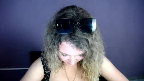 Donna online show from 06-22-26, 01:52