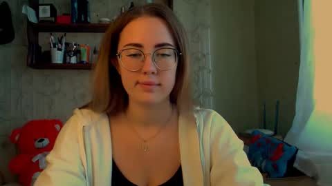 Katie online show from 11-24-25, 10:59