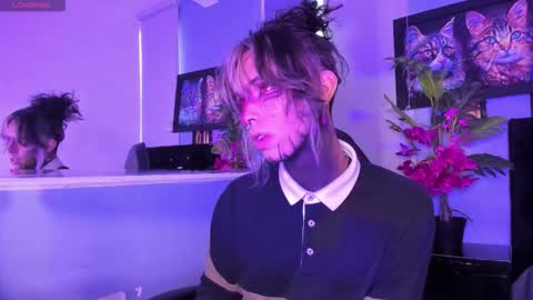 Luxiel 3 online show from 11-19-25, 08:53