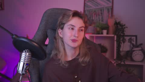 Ray online show from 01-13-25, 08:47