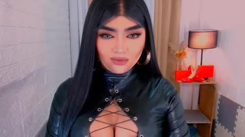 Sasha Blaire online show from 10-27-25, 08:40