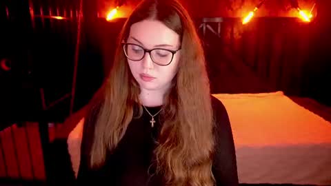 luxsopphia_ online show from 06-16-26, 12:41