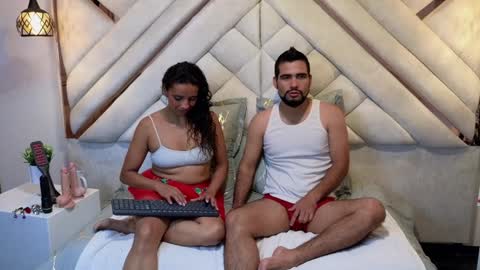 Lesly And Arnold online show from 02-07-25, 03:45