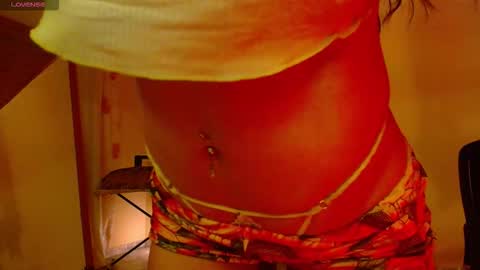 Snapshot of luxurydivine chatting on 02-22-26, 04:35 Liss online show from 02-22-26, 04:35