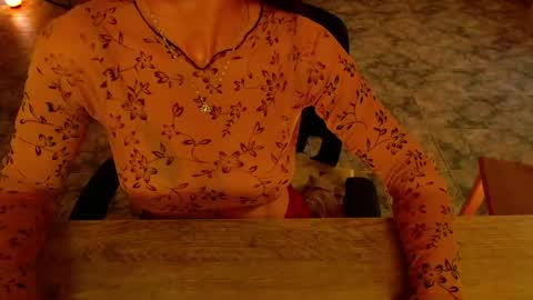 Liss online show from 04-26-26, 04:04